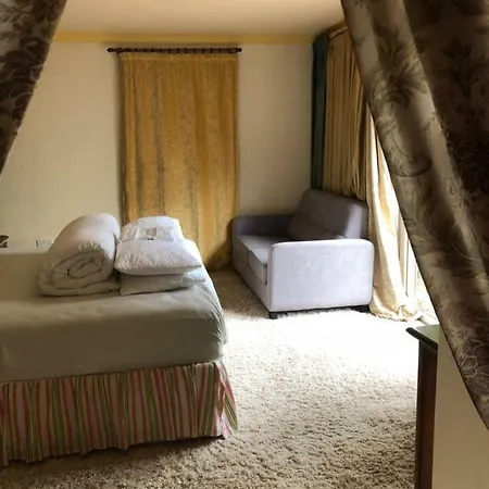 Сasa de vacaciones Manor Banba House Sleeps 2-26
